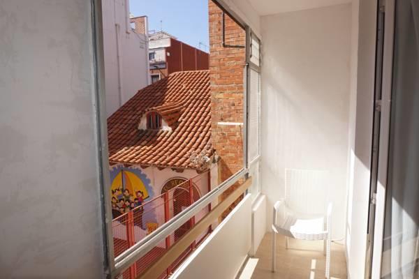 Spacious Doubleroom Apartment At Sants Barcelona Ngoại thất bức ảnh